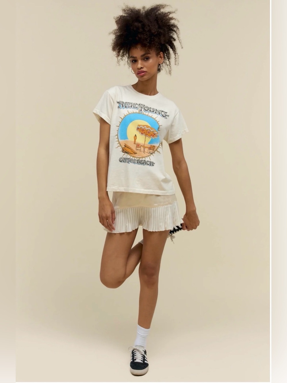 Daydreamer Neil Young On The Beach Tour Tee